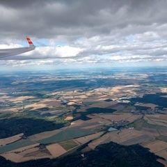 Flugwegposition um 14:48:10: Aufgenommen in der Nähe von Plzeň-jih, Tschechien in 2084 Meter